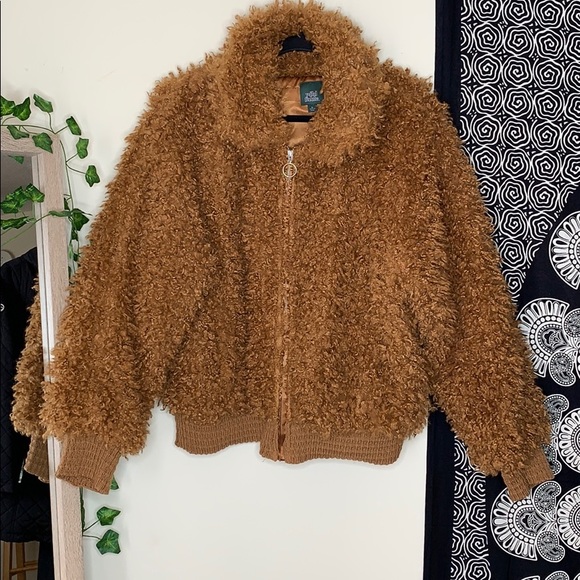 Camel Shaggy bomber - Picture 1 of 4